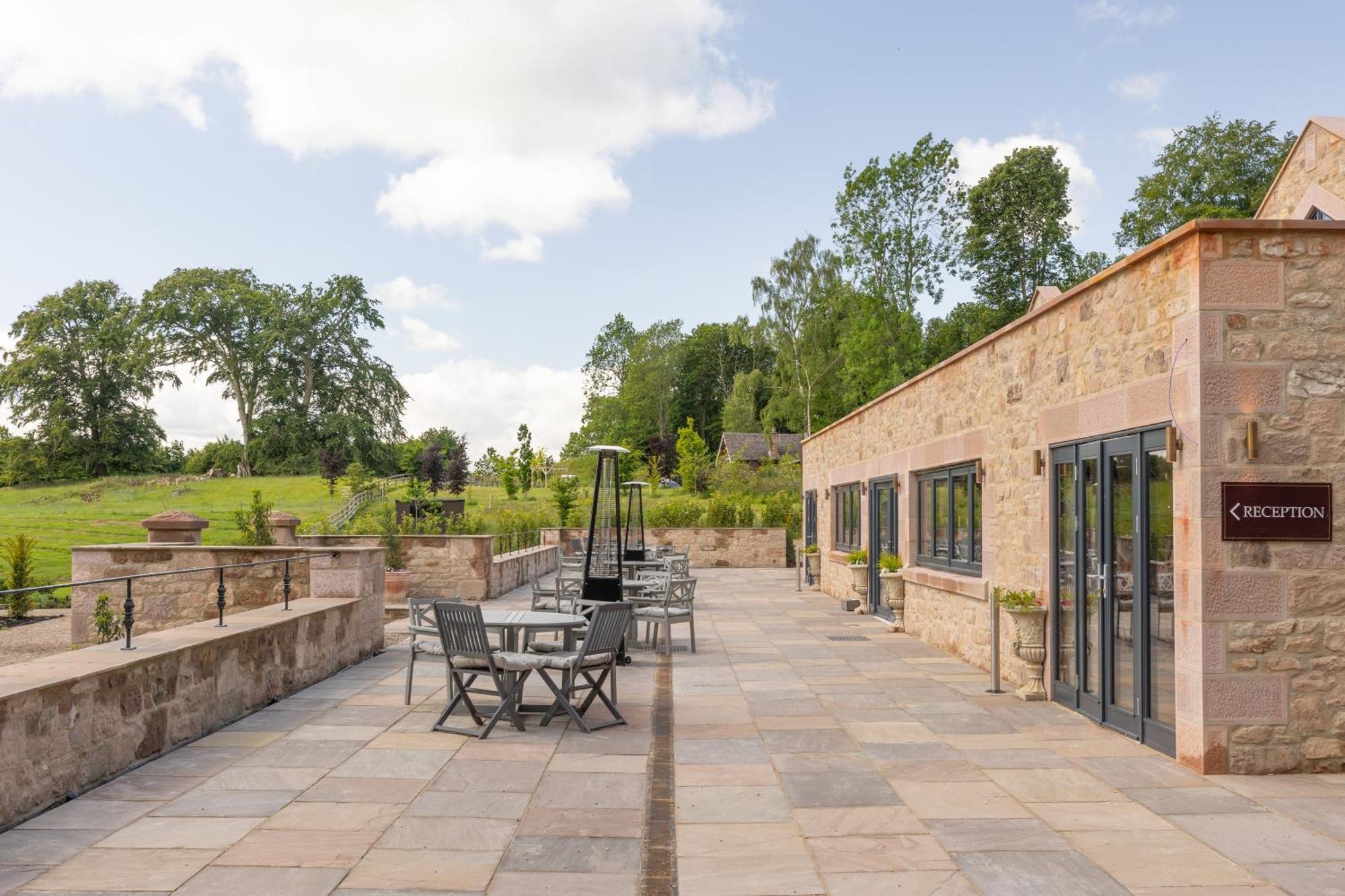 The Tempus At Charlton Hall Estate อัล์นวิก ภายนอก รูปภาพ