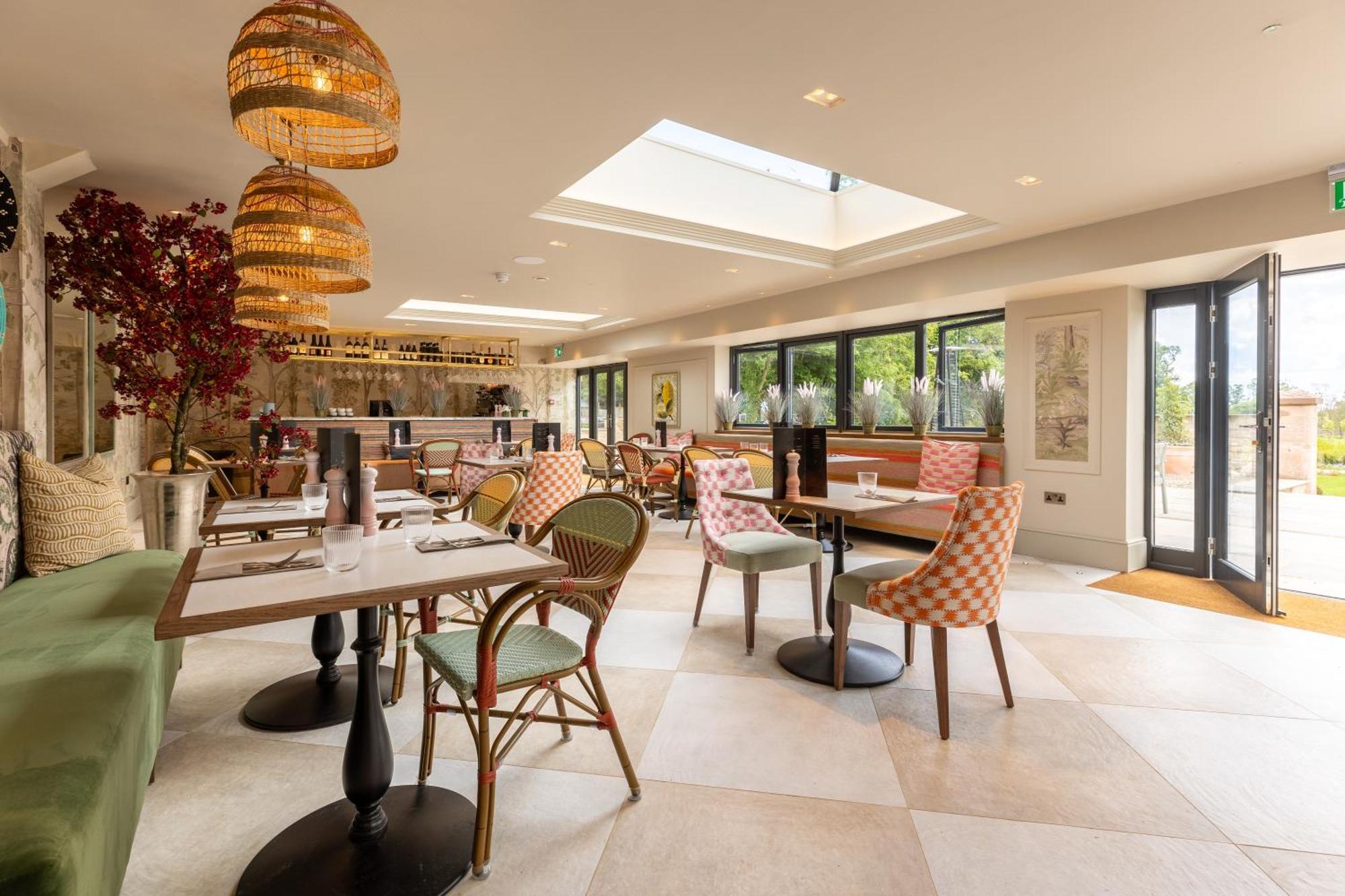The Tempus At Charlton Hall Estate อัล์นวิก ภายนอก รูปภาพ